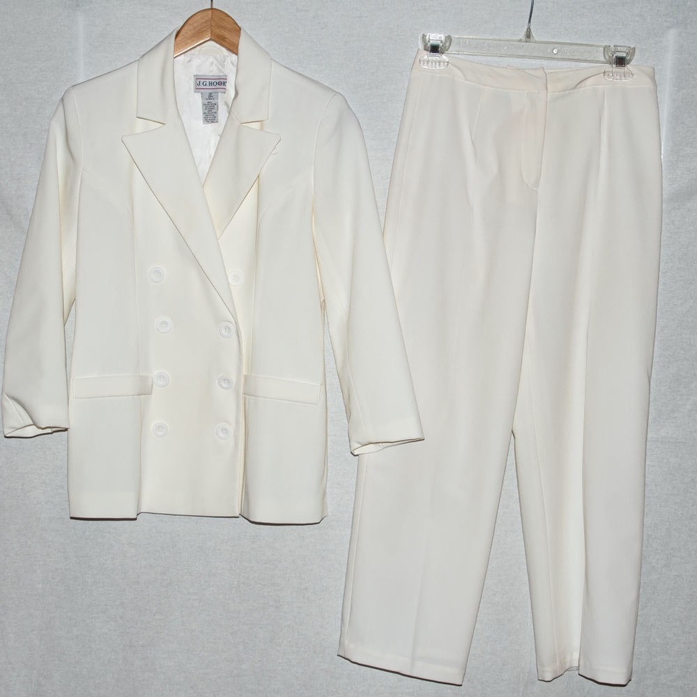 Lined white suits, size 2P
